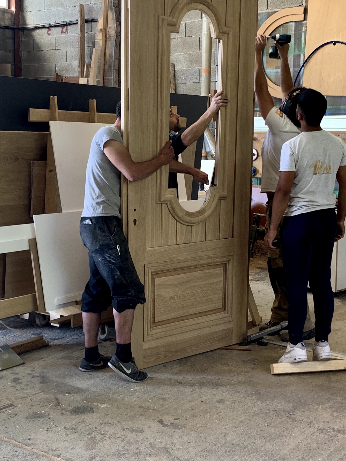 Derniers ajustements en atelier avant livraison et installation